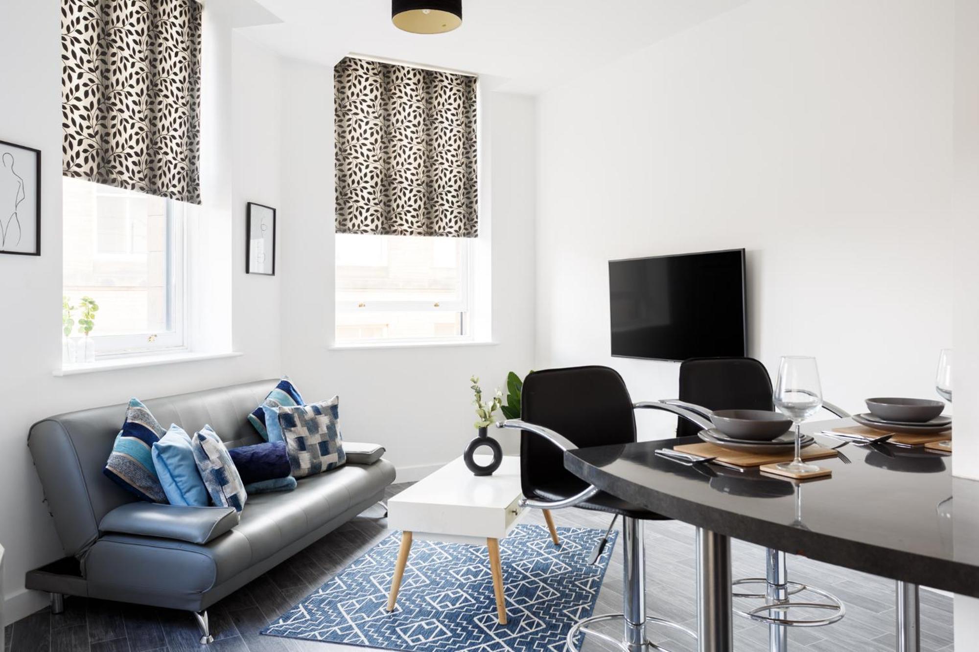 Apartment City-centric Living Cozy 1-bedroom *